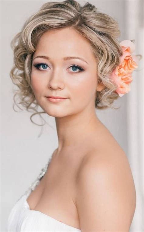 Dec 13, 2019 ... Beautiful Wedding Hairstyle For Short Hair | hairstyles for short hair | prom hairstyles | messy bun #shorthairstyle #weddinghairstyle ...